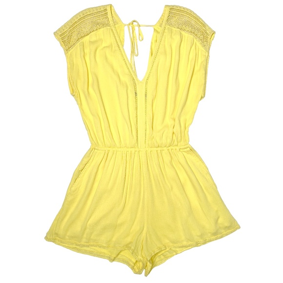 Abercrombie & Fitch Yellow Romper Shorts Crochet Lace AF Size Large - Picture 3 of 11
